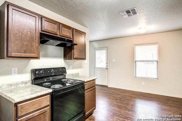 Image 13 of 22 For 5523 Degan Way