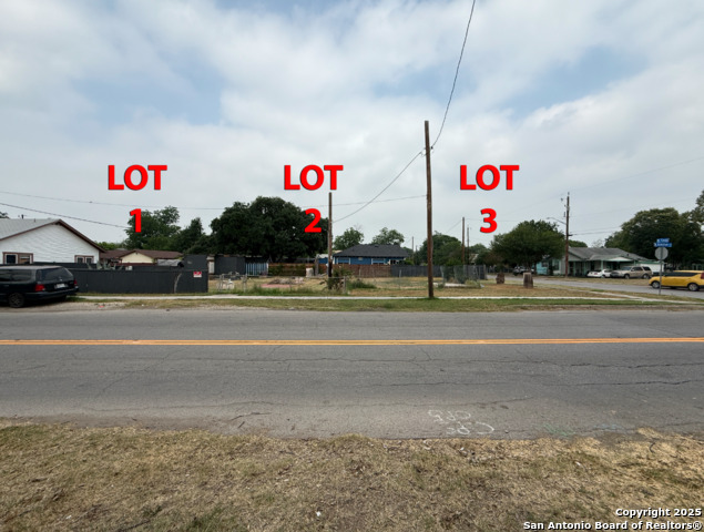 Details for 3202 Travis  , San Antonio, TX 78207