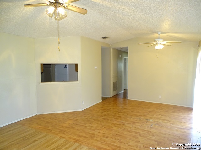 Listing photo id 1 for 5931 Sunrise Village