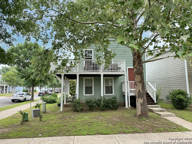 Listing photo id 4 for 426 Shadow Point Ab