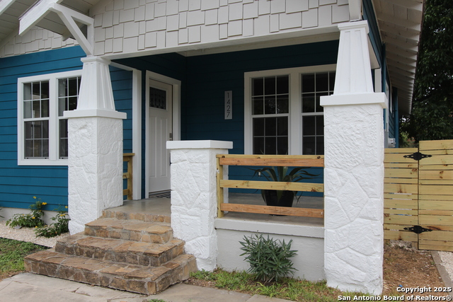 Image 2 of 18 For 1427 Burnet Street