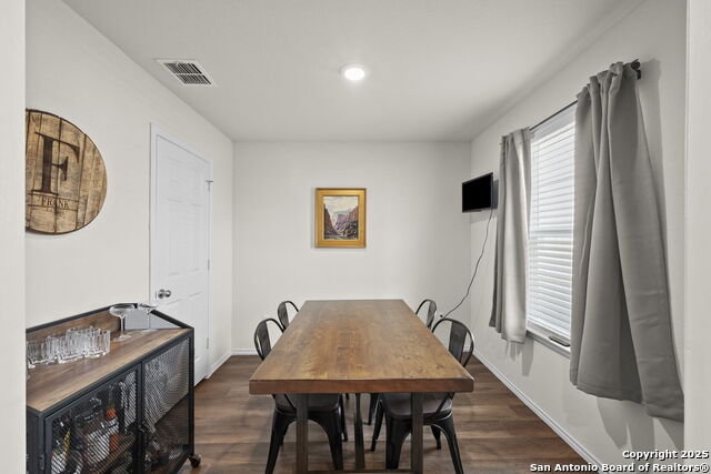 Image 23 of 42 For 6307 Willow Point Blvd