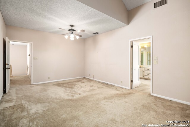 Image 19 of 21 For 8103 New Braunfels N 19