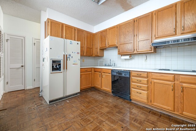 Image 8 of 21 For 8103 New Braunfels N 19
