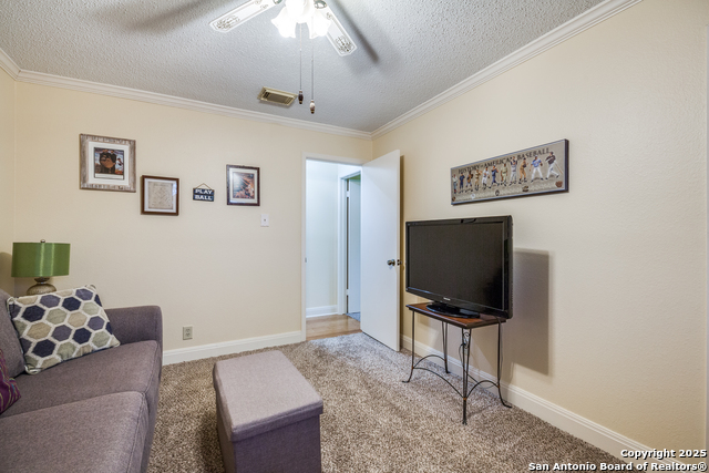 Image 15 of 23 For 9618 Alderwood