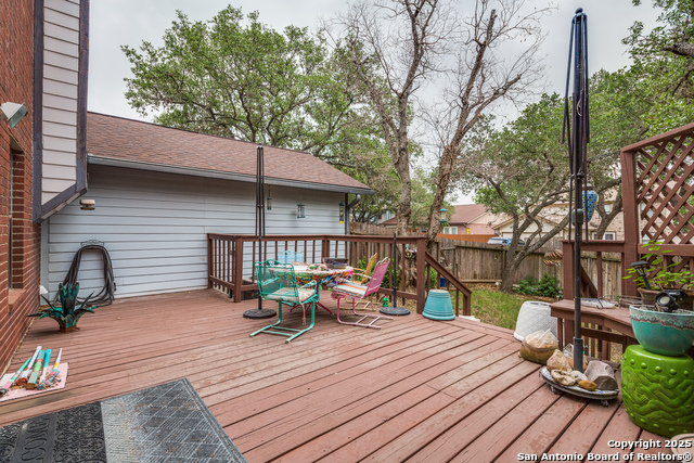 Image 22 of 23 For 9618 Alderwood