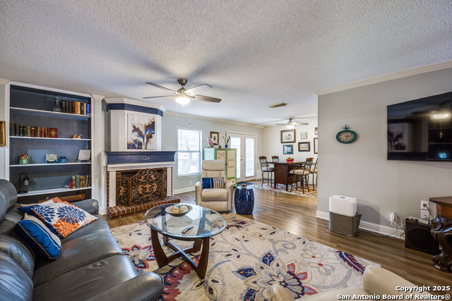 Image 5 of 23 For 9618 Alderwood