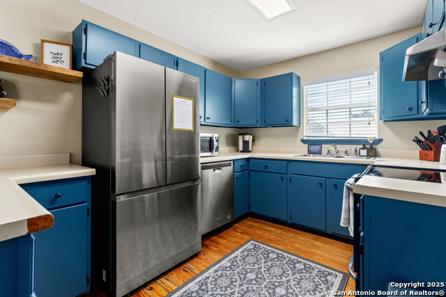 Listing photo id 18 for 2232 Valley