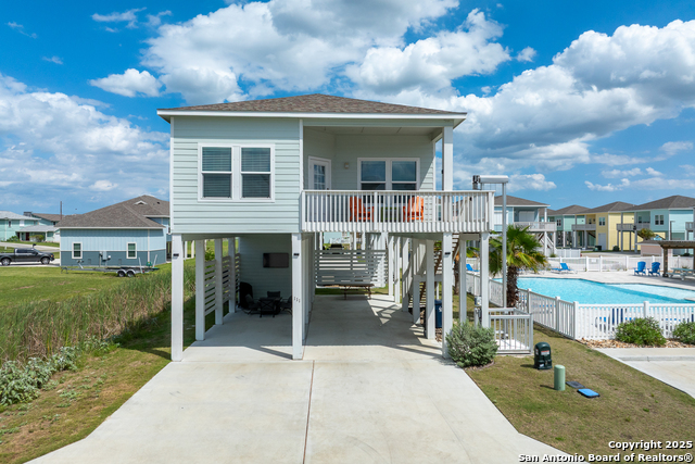 Details for 111 Great Chagos, Rockport, TX 78382