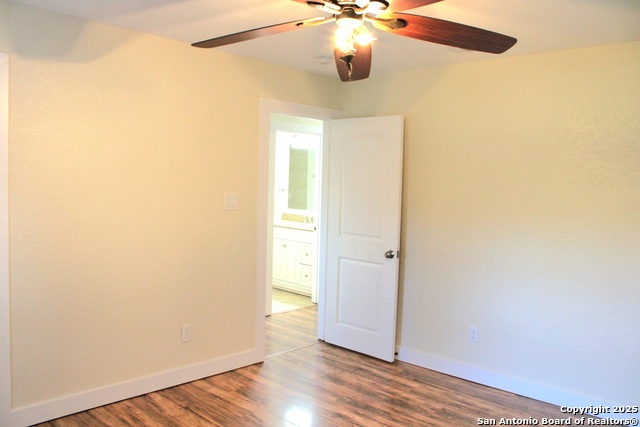 Image 14 of 34 For 9160 Aqua Dr