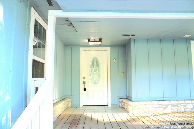 Image 3 of 34 For 9160 Aqua Dr