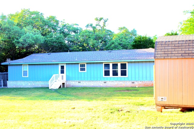 Image 33 of 34 For 9160 Aqua Dr
