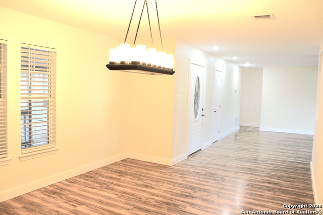 Image 6 of 34 For 9160 Aqua Dr