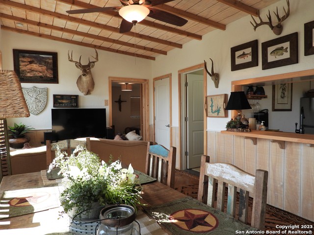 Listing photo id 12 for 171 Sunset Drive
