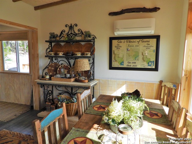 Listing photo id 13 for 171 Sunset Drive