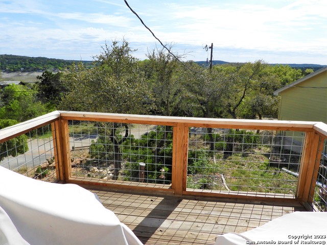 Listing photo id 22 for 171 Sunset Drive