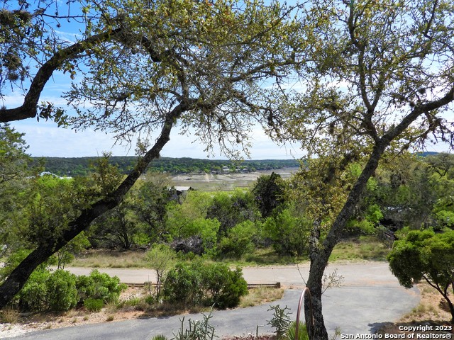 Listing photo id 33 for 171 Sunset Drive