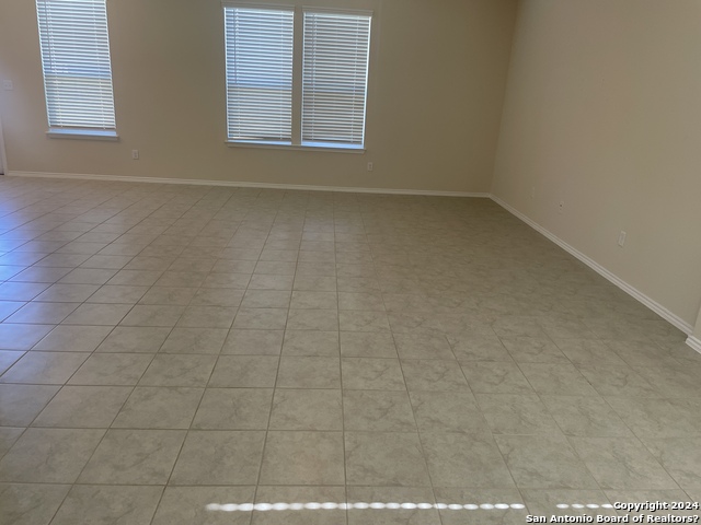 Image 4 of 13 For 27604 Sienna Creek