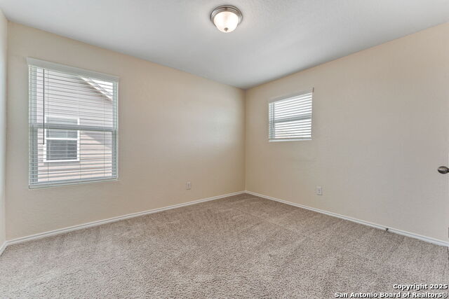 Image 18 of 25 For 8130 Crestway Landing