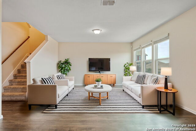 Image 7 of 25 For 8130 Crestway Landing