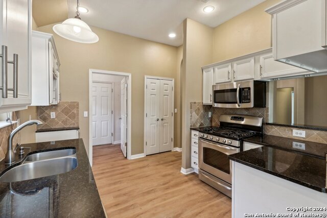Image 11 of 28 For 453 Raven Ridge