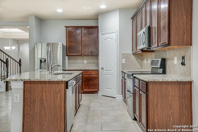 Listing photo id 10 for 10530 Branch Post