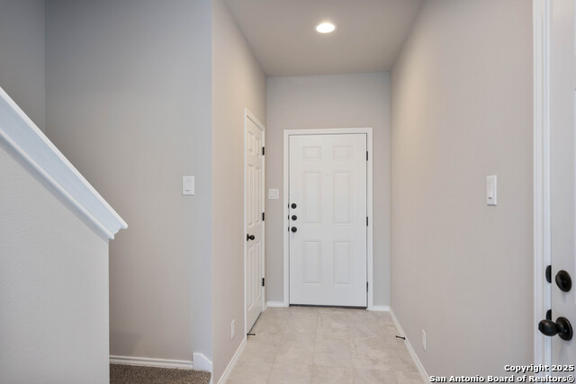 Listing photo id 1 for 8611 Valentina