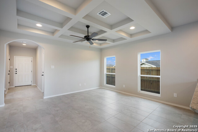 Listing photo id 3 for 8611 Valentina