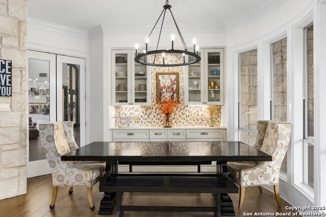 Listing photo id 23 for 113 Carino Cv