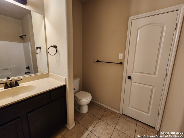 Image 11 of 27 For 538 Creekside Circle