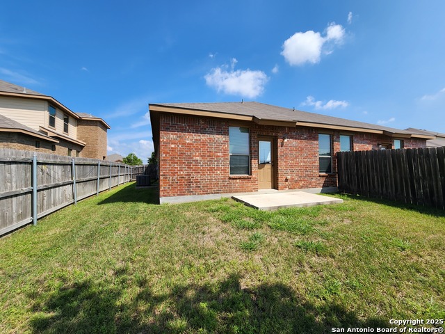 Image 26 of 27 For 538 Creekside Circle