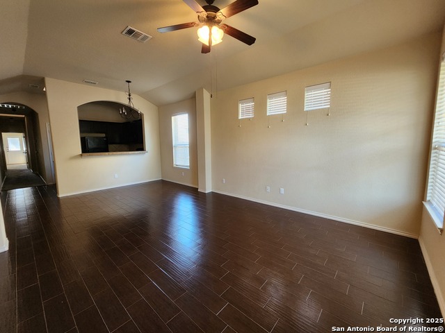 Image 3 of 27 For 538 Creekside Circle
