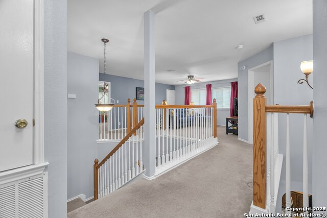Listing photo id 20 for 7715 Beechnut Oak