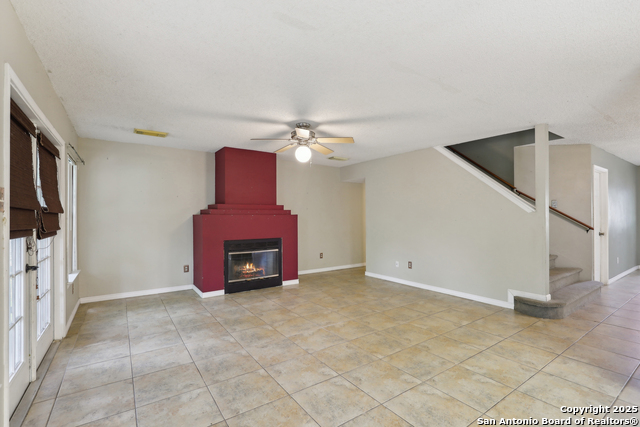 Image 11 of 40 For 15527 Legend Springs