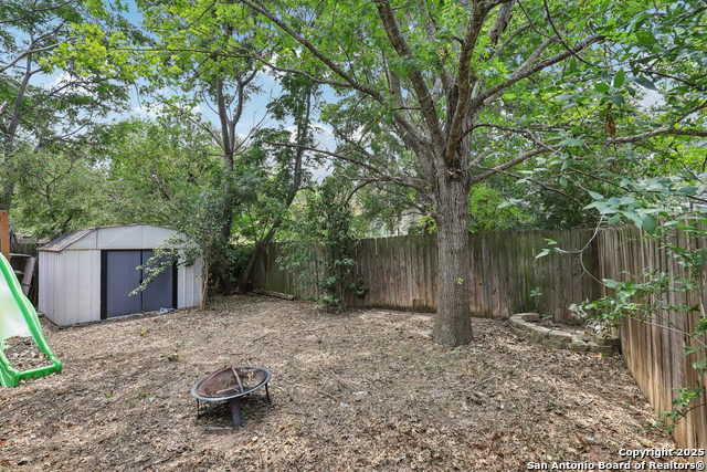Image 39 of 40 For 15527 Legend Springs