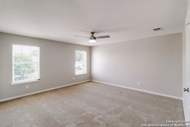 Listing photo id 13 for 9618 Copper Falls