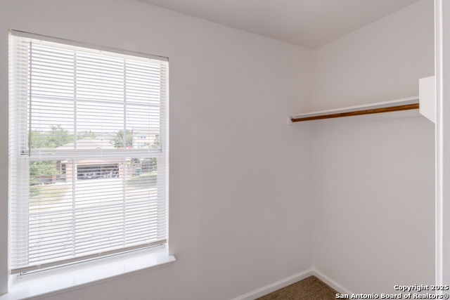 Listing photo id 23 for 9618 Copper Falls