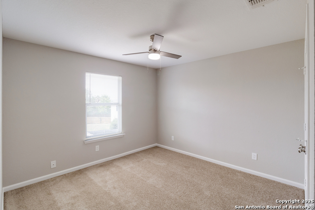 Listing photo id 24 for 9618 Copper Falls