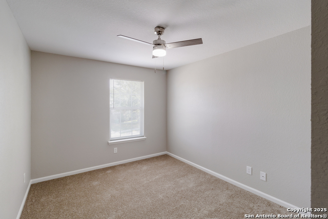 Listing photo id 27 for 9618 Copper Falls