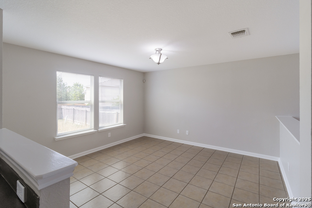 Listing photo id 7 for 9618 Copper Falls