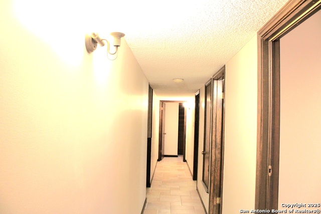 Image 19 of 34 For 9118 Fox Briar