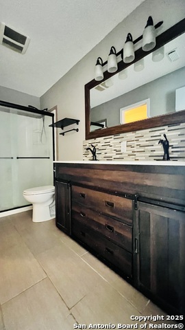 Listing photo id 25 for 9208 Bowen