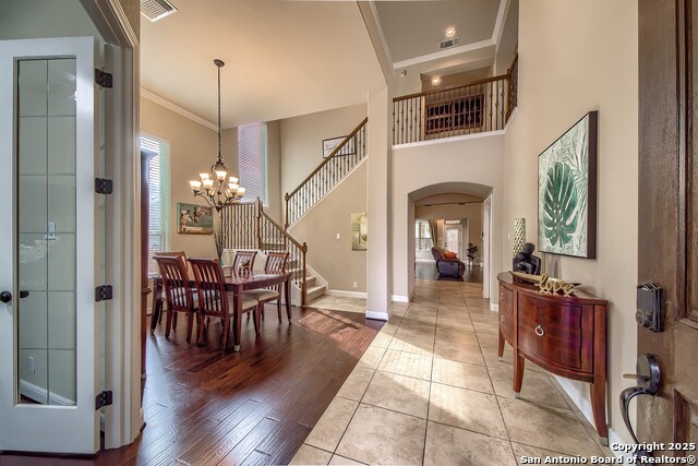 Listing photo id 2 for 3811 Mira Mesa