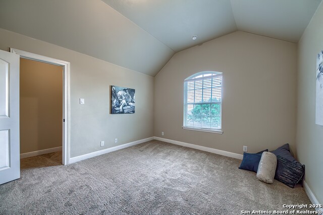 Listing photo id 41 for 3811 Mira Mesa