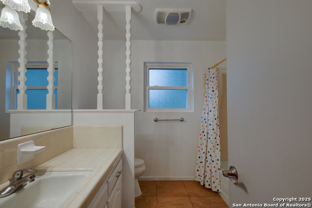 Listing photo id 12 for 109 Briarwood