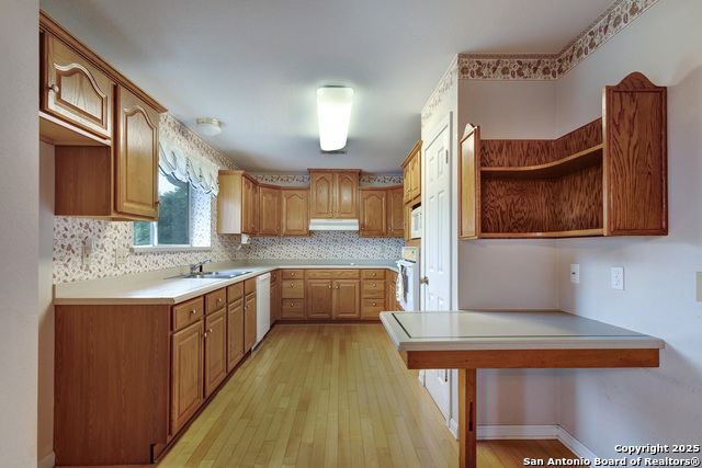 Image 8 of 40 For 1306 Lytle