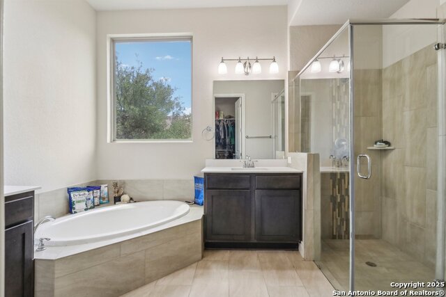 Listing photo id 12 for 28115 Baldacci