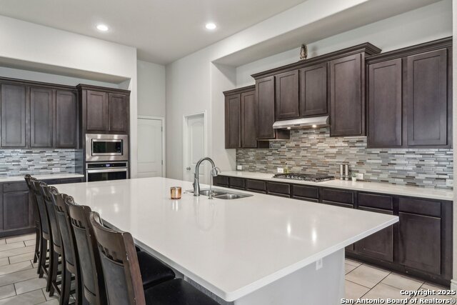 Listing photo id 2 for 28115 Baldacci