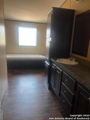 Image 13 of 15 For 8996 Fm 775  B