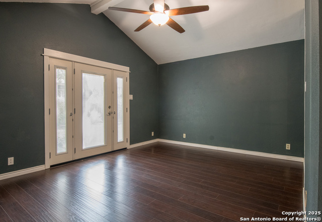 Listing photo id 15 for 7122 Ranch Hill Dr